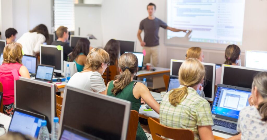 Why students and professionals trust a gst training institute for career growth
